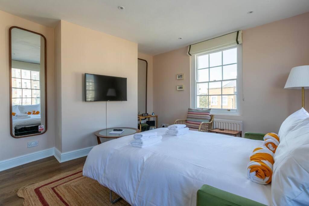 Palm Heights - Top Floor Luxury Flat Маргит Экстерьер фото